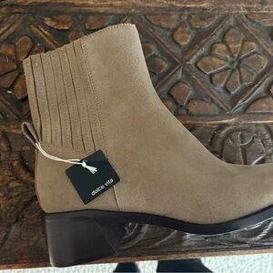 Dolce Vita Linny Boot size 9